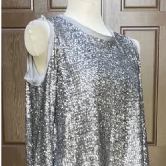 AVEC LES FILLES SILVER SEQUIN GLITTER TOP - Picture 2 of 10